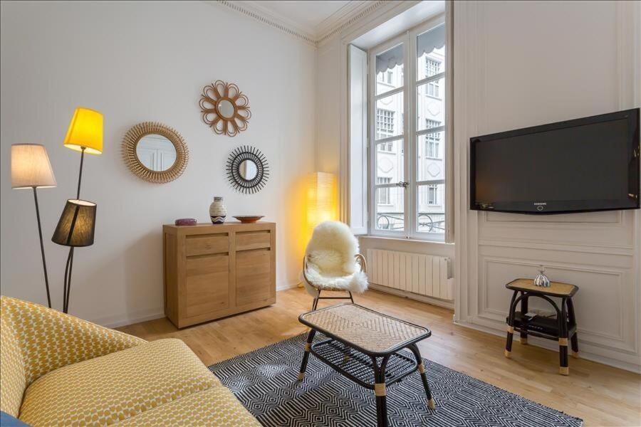 Appartement Patchwork - Location Meuble T2 - Lyon 2 Extérieur photo
